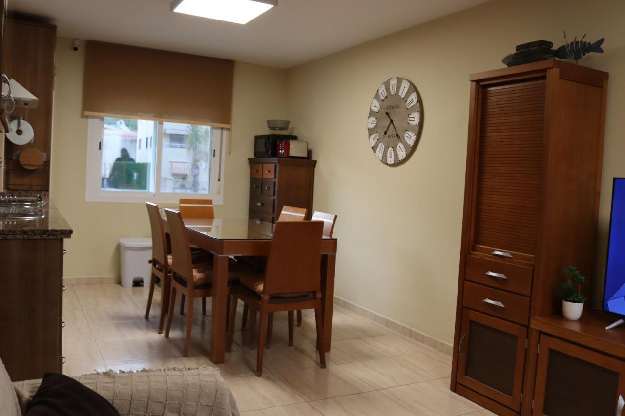 Apartamentos Carihuela Playa, Acogedor, Wifi Y Fibra Optica Торремолинос Экстерьер фото